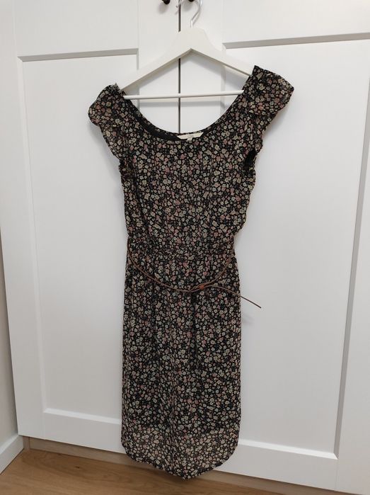 Sukienka  z krótkim rękawem c&a 36