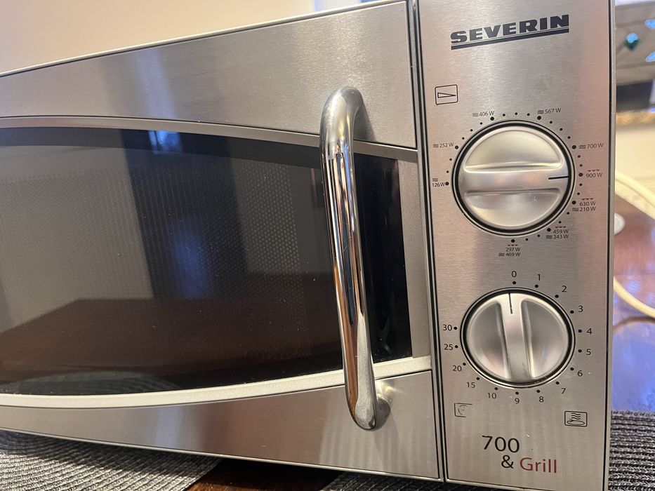 Kuchenka mikrofalowa Severin