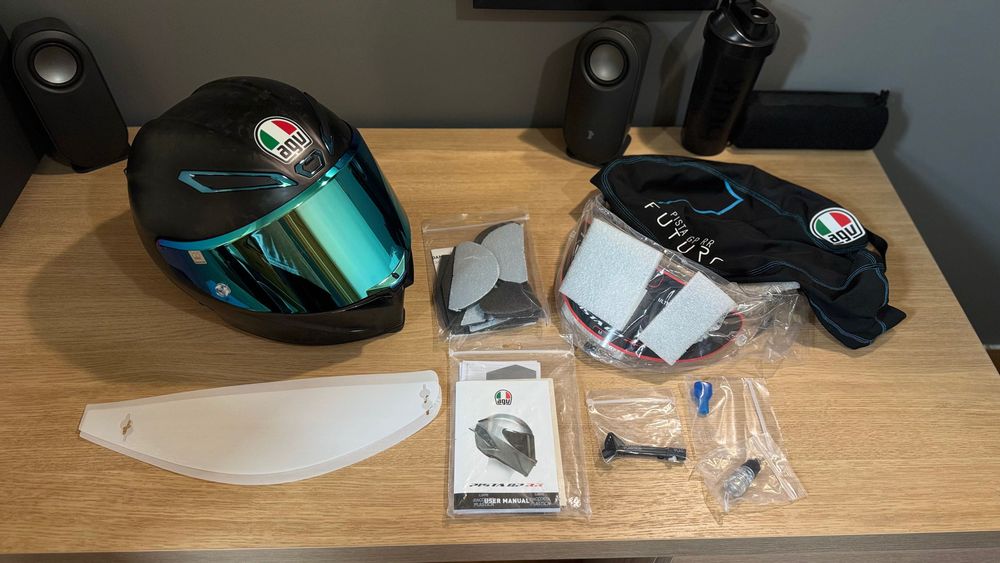 Capacete AGV Pista Gp Rr carbono forjado