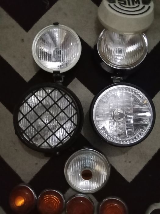 Conjunto de faróis e de moto Yamaha