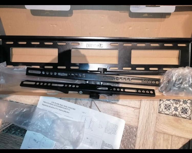 Suporte para TV com regulação do ângulo de inclinação