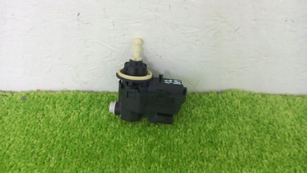 silniczek lampy renault clio iv / megan iv/ trafic / opel vivaro