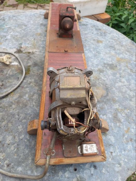 Станок по дереву. Самодельный.