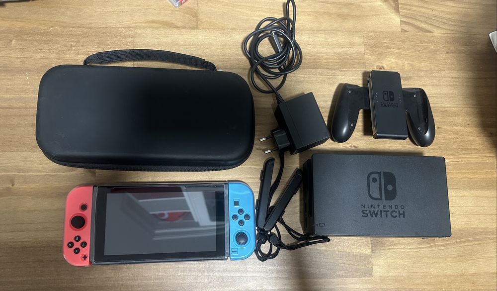 Nintendo Switch como nova + 1 jogo