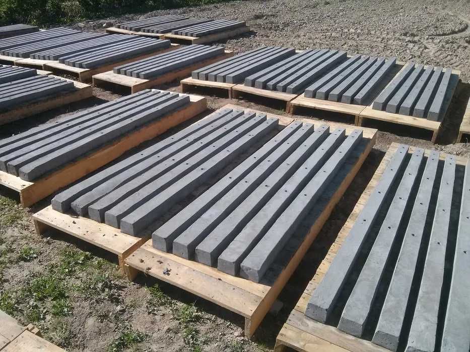 Słupki betonowe ogrodzeniowe 220cm do siatki malin słupek 2, 2m słupek