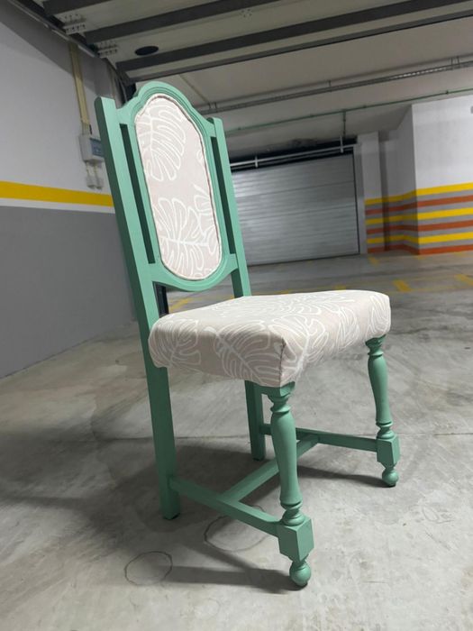 Cadeiras personalizadas
