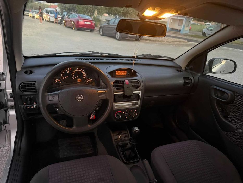 Corsa 2001 economico
