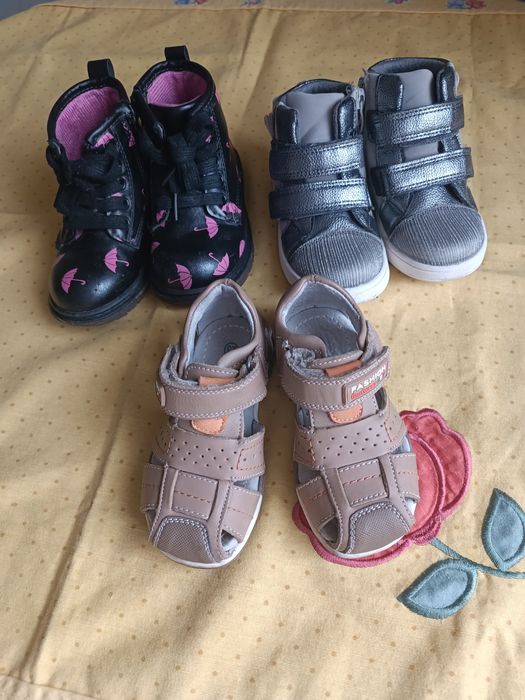 Взуття  дитяче весна-літо комплектом, розміри на фото
