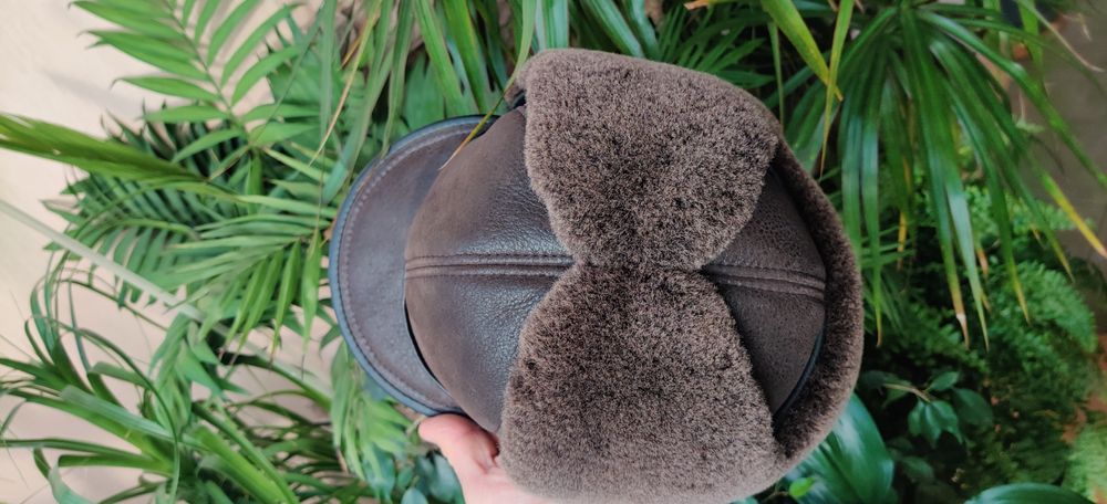 Шапка з натуральної овчини 60 розмір