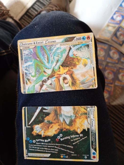 Carta rara tenho mais troco por jogos ps2  ou vendo