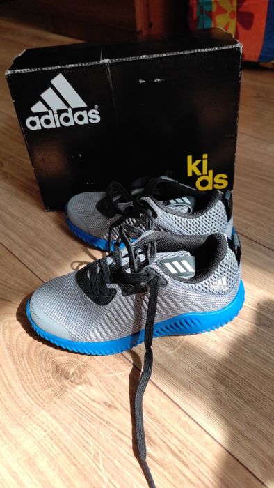 Кросівки Adidas оригінал