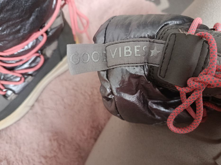 Śniegowce dziewczęce Gore-Tex  rozm 38