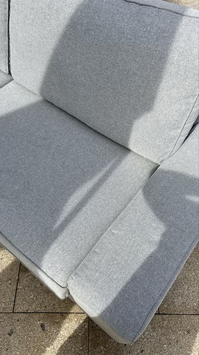 Sofá KIVIK 3 lugares IKEA