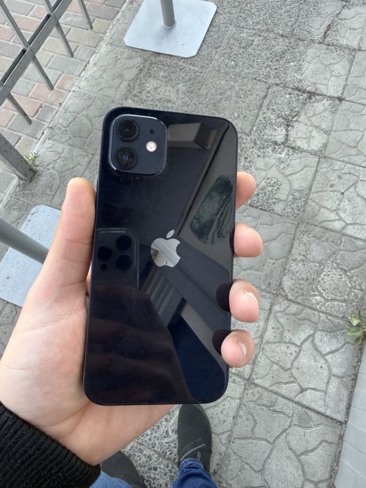 Iphone 12 64G black