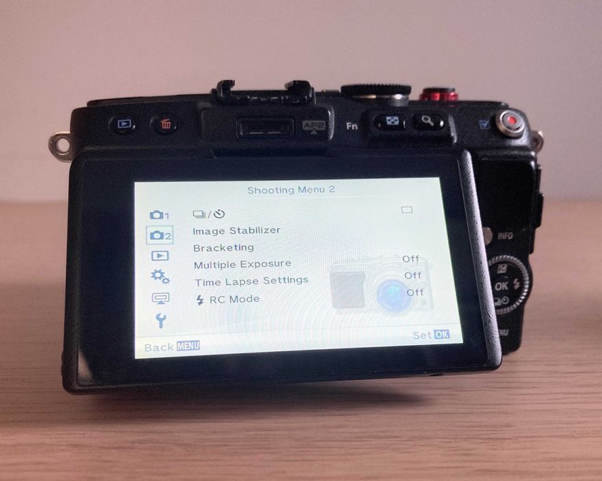 Olympus E-PL6 + Samyang 12mm F2.0 apenas 11.000 disparos