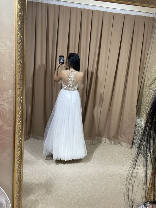 Весільна сукня, сукня на випускний