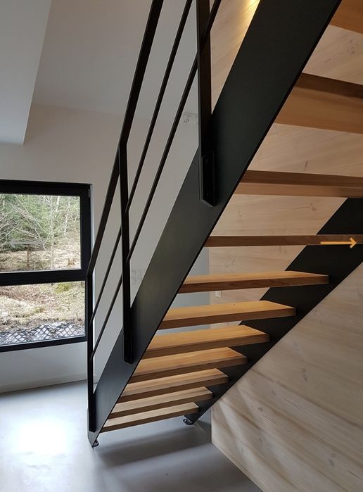 Schody drewniane na wymiar producent