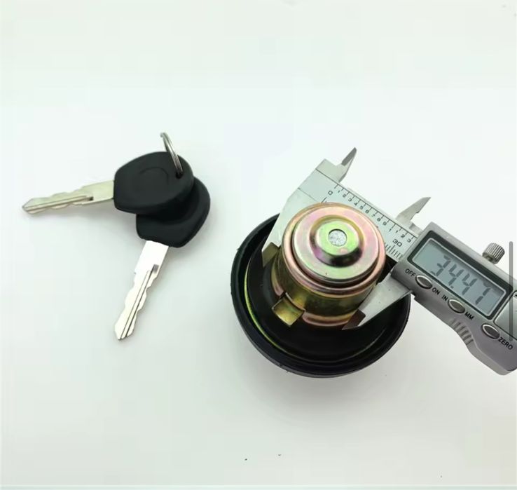 Кришка бака з ключем, пробка бака, замок, для бензобака, пробка Opel
