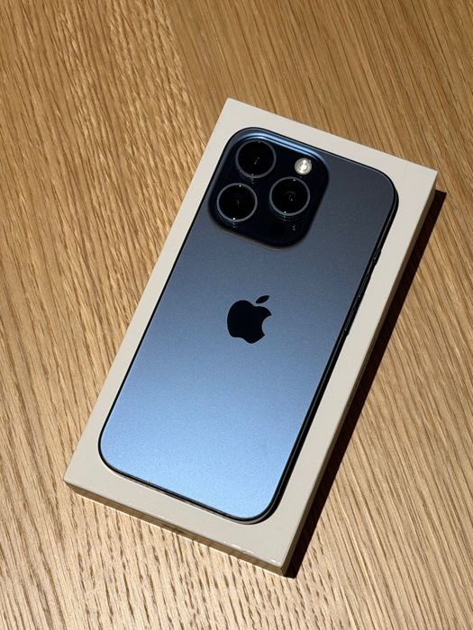 iPhone 15 Pro 128GB Titânio Azul - Ótimo Estado - Garantia até Fev2027
