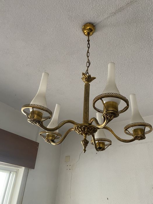 Cadeeiro de teto para sua sala