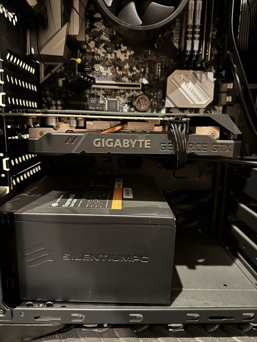 Komputer stacjonarny