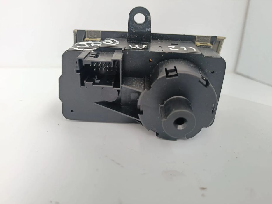 Botão / interruptor de luzes MERCEDES-BENZ Classe E (W211)
