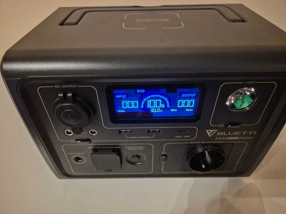 Зарядна станція Bluetti eb3a