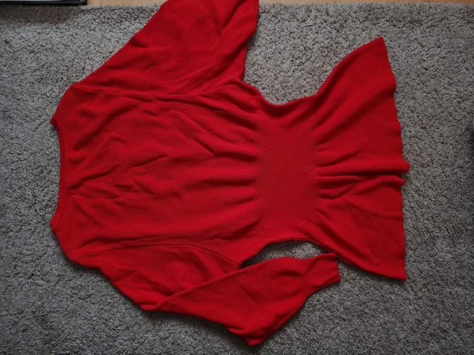 Camisola vermelha Zara