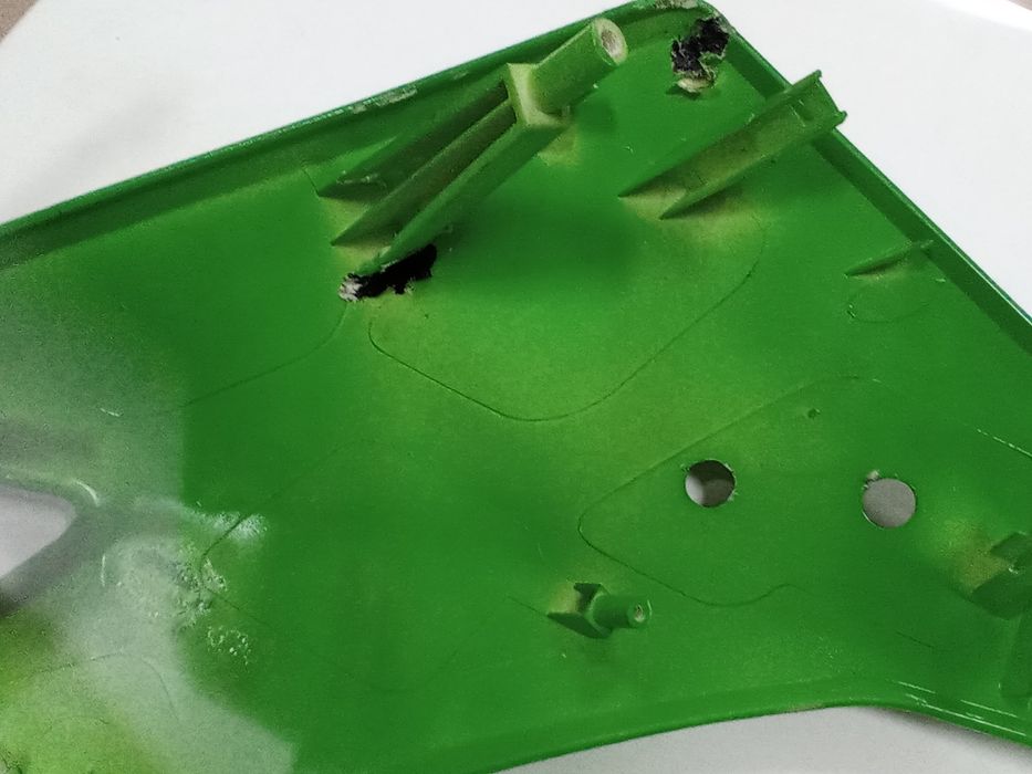 Czacha plastik przód BARTON BLADE R osłona przednia wysyłka