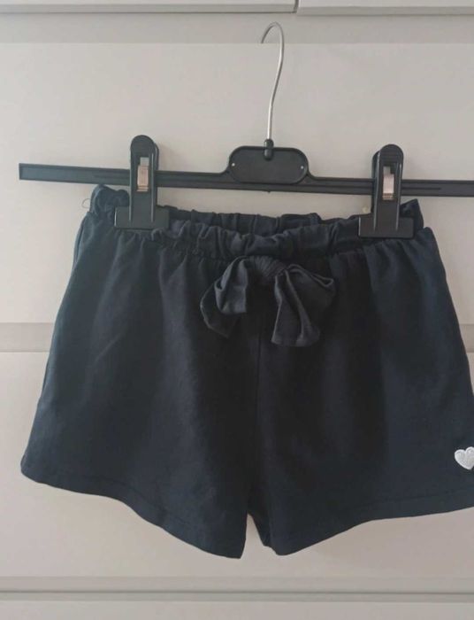 Spodenki z kokardą rozmiar 110