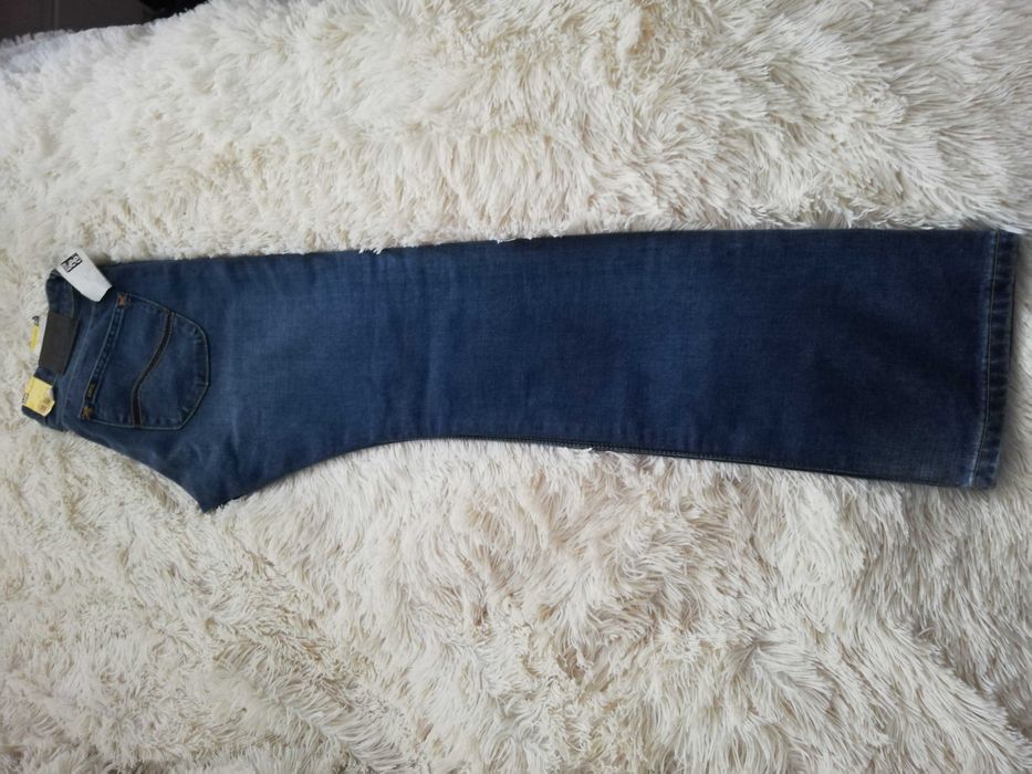 spodnie Lee W31 L33 nowe z metkami spodnie Lee maddox straight leg