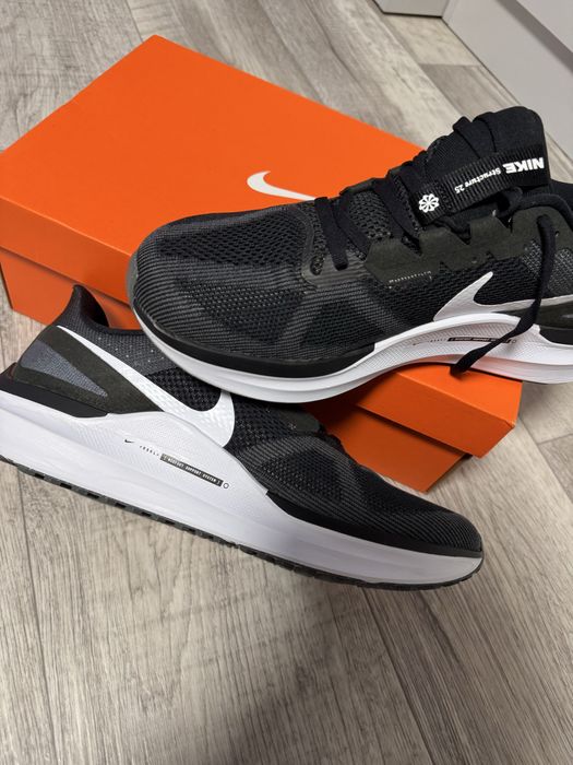 Чоловічі кросівки Nike Air Zoom Structure 25 Black  DJ7883-002