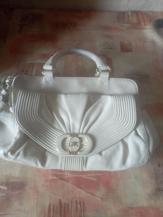 Сумка  шкіряна з подвійним замком