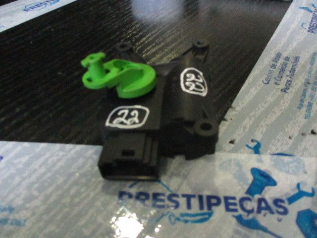 Motor da comporta da sofagem AUDI A4 Cabriolet (8HE, B7)