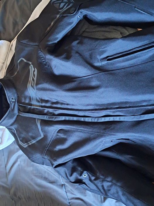 Capace e casaco mota