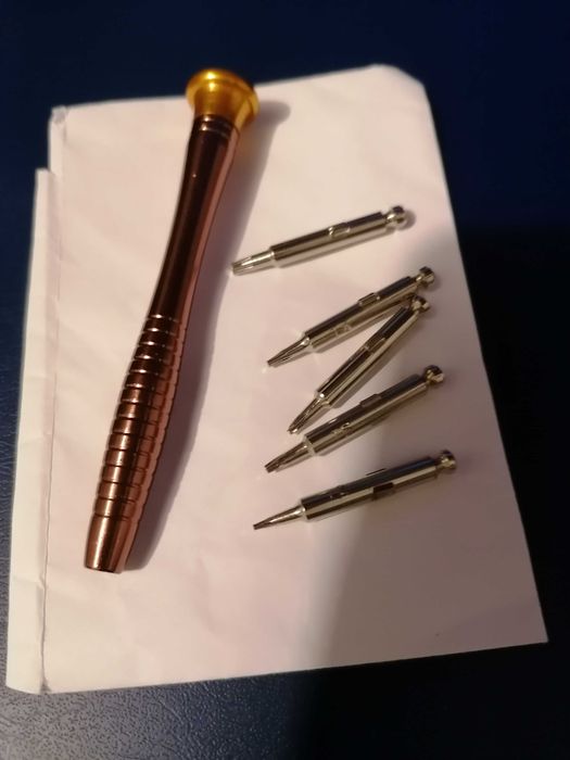 Chave de Precisão Nova ( 5 Ponteiras e Chave de Precisão )