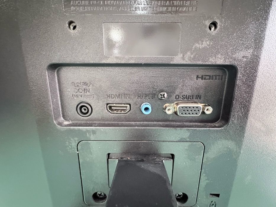 Monitor LG 19-22 LED HDMI VGA [17]