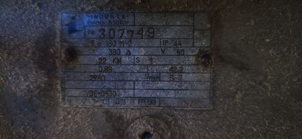 Silnik 22 kw 2940 rpm