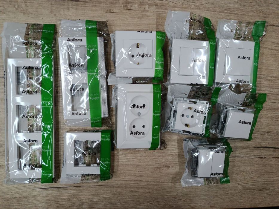 Шнайдер розетка, рамка, вимикач. Schneider Asfora