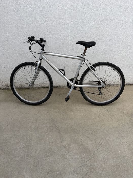 Bicicleta Esmaltina roda 26''