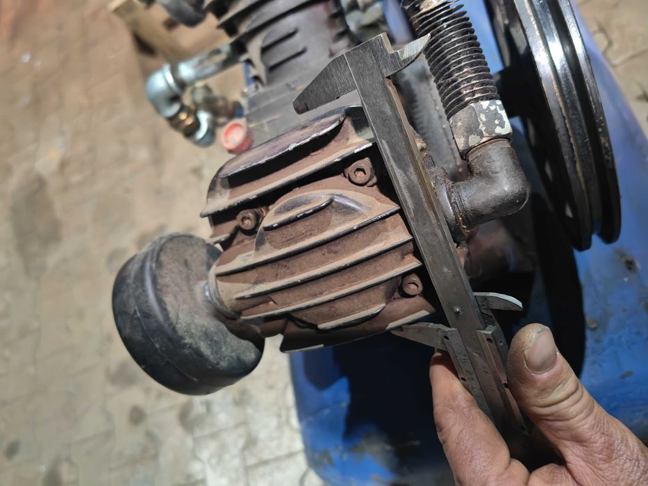 Sprezarka do kompresora pompa powietrza 2 tloki dwutlokowa Krakow