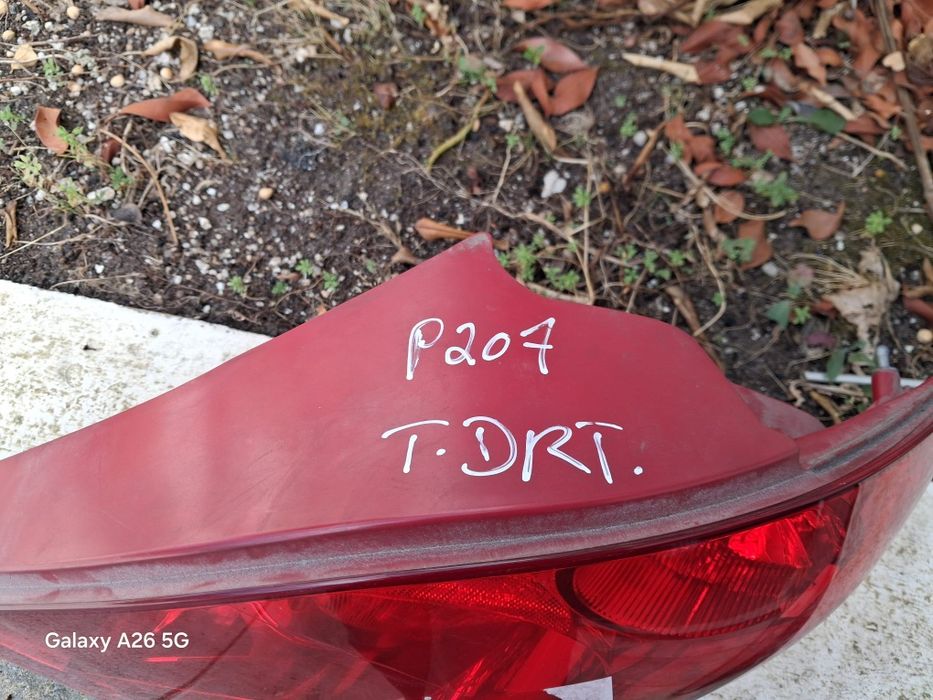 Farol traseiro DT Peugeot 207