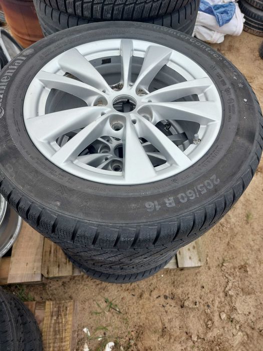 Koła alufelgi z oponmi 5x120 bmw F 20, F 30, F 87 205/60 R16