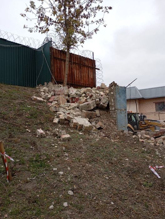 Демонтаж приміщень під ключ, швидкий вивіз сміття