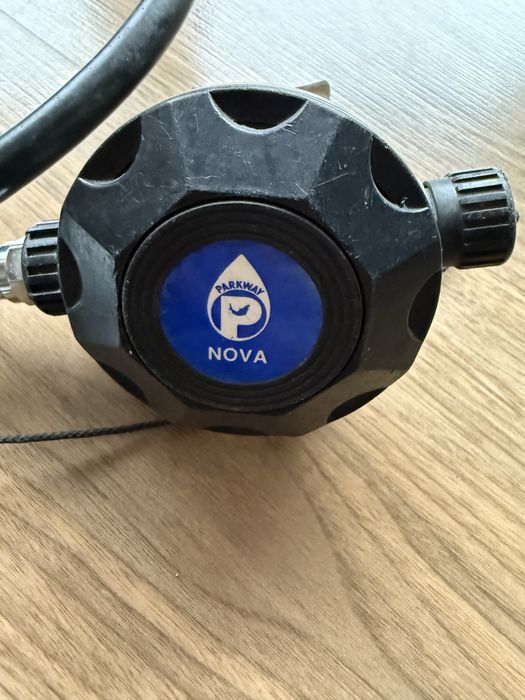 Automat nurkowy wraz z pierwszym stopniem