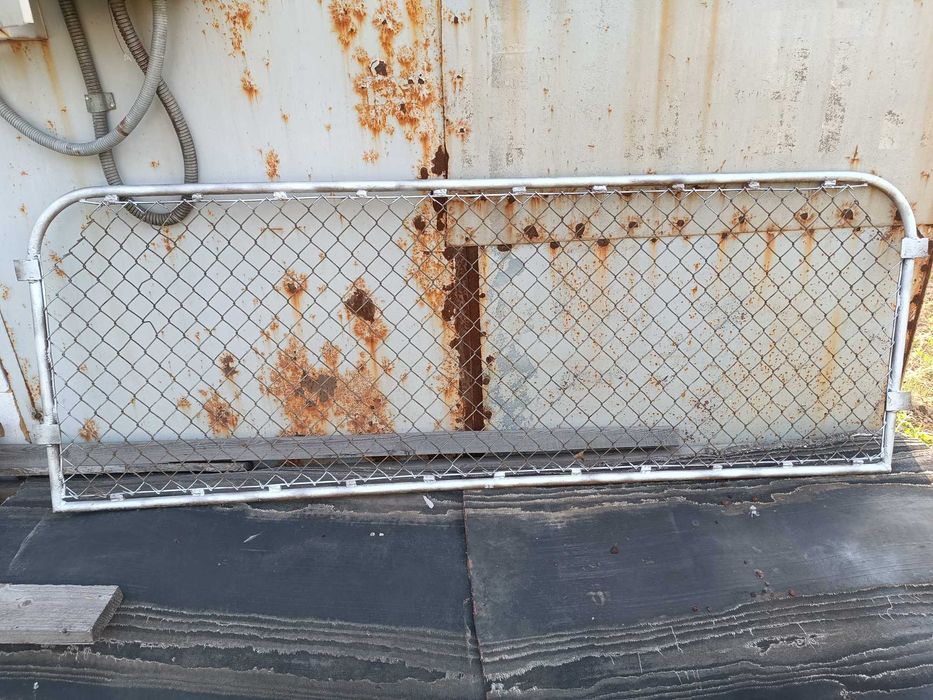 Забор металлический, секції мет. паркану, огорожа, клітка