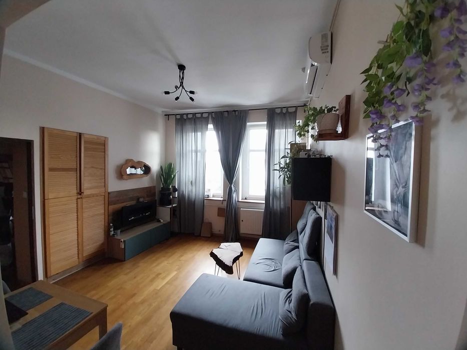 Mieszkania 2 pokoje + kuchnia samo centrum