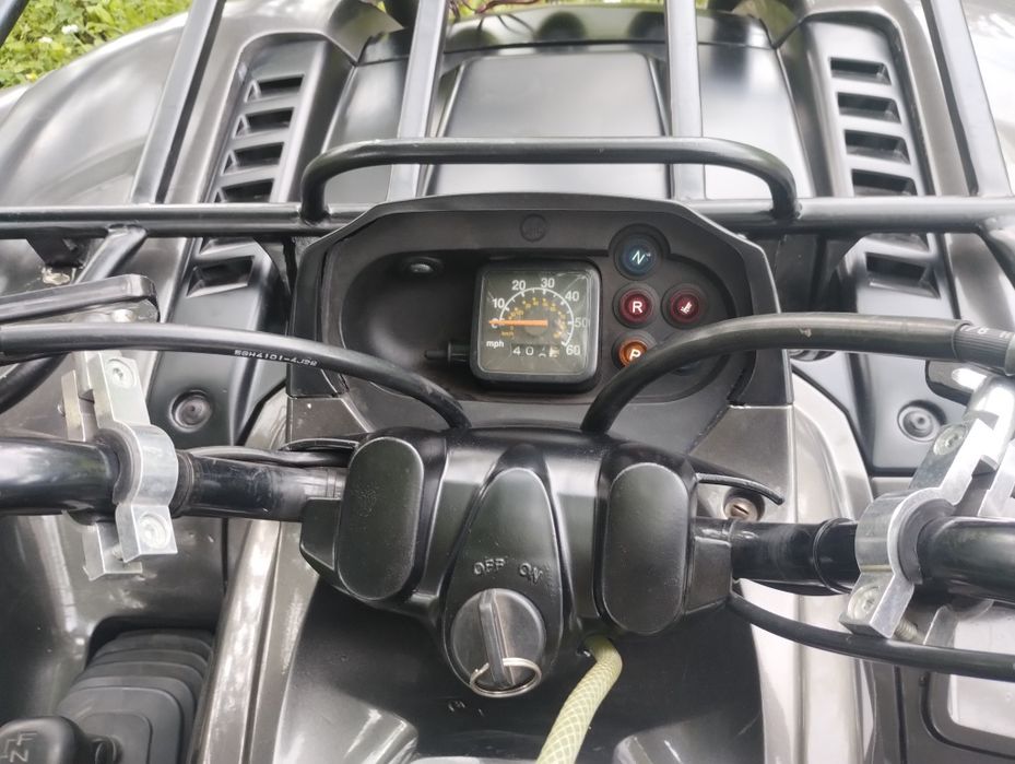 Квадроцикл Yamaha grizzly 400