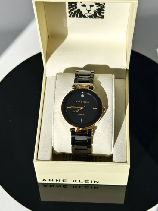 Жіночий годинник Anne Klein