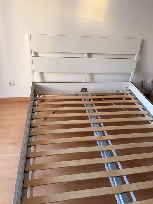 Cama ikea de 140 cm